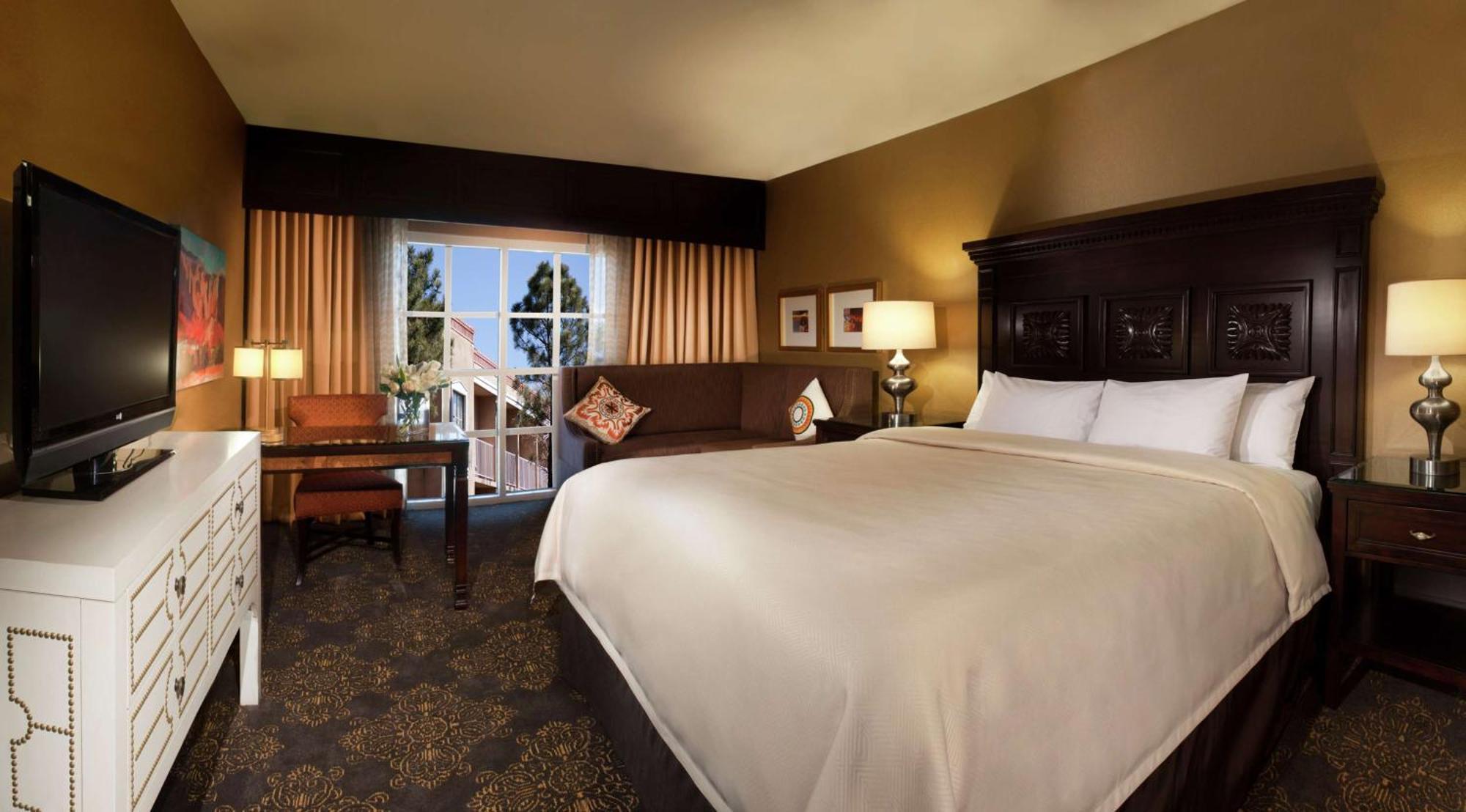 Готель Hilton Santa Fe Historic Plaza Екстер'єр фото