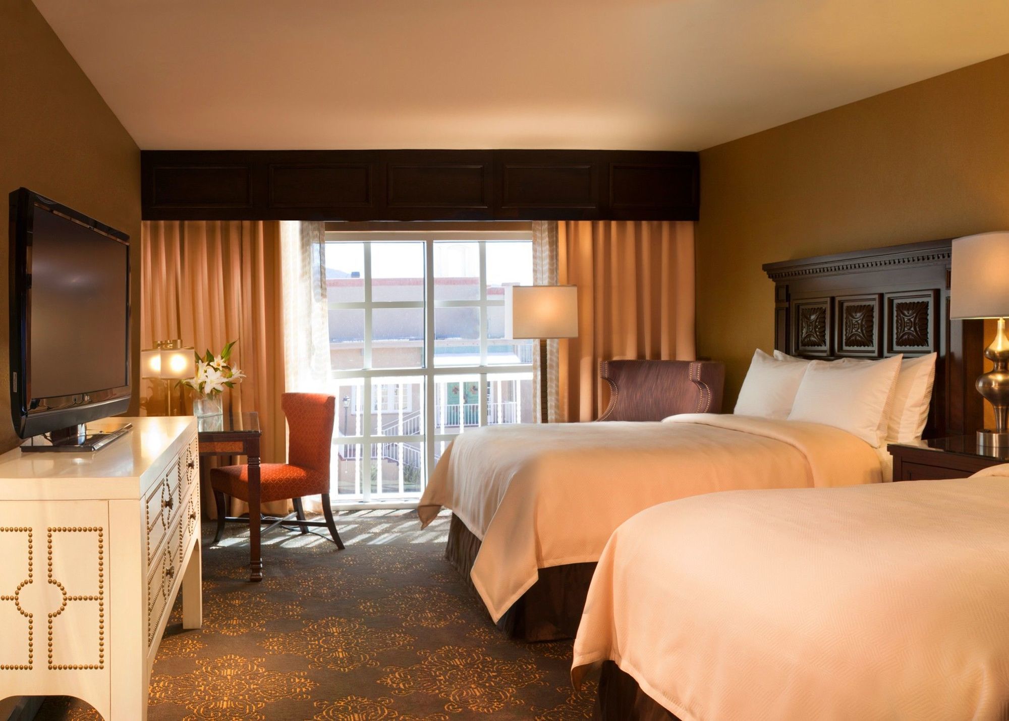 Готель Hilton Santa Fe Historic Plaza Екстер'єр фото